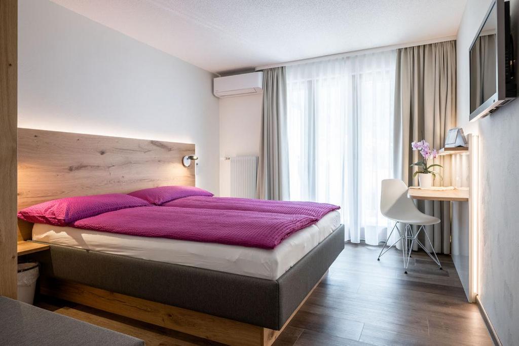 Hotel Zur Traube Brigerbad Dış mekan fotoğraf